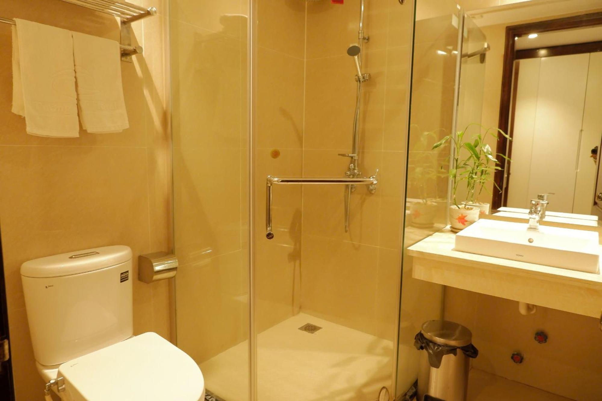 Tuong VI 2 Hotel Hai Phong Buitenkant foto
